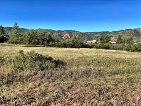 6235 Perry Park Blvd, Larkspur, CO 80118