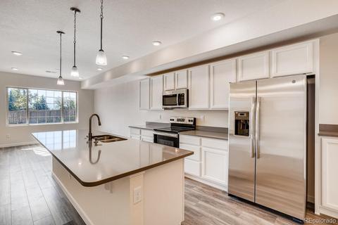 815 E 98th Ave #703, Thornton, CO 80229 photo 3