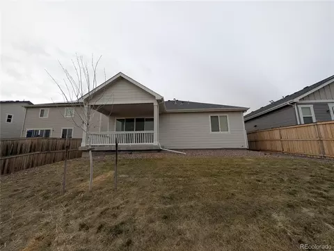 27646 E 10th Dr, Aurora, CO 80018 photo 3