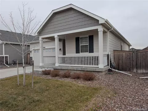 27646 E 10th Dr, Aurora, CO 80018 photo 2
