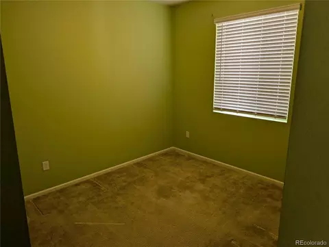 27646 E 10th Dr, Aurora, CO 80018 photo 8