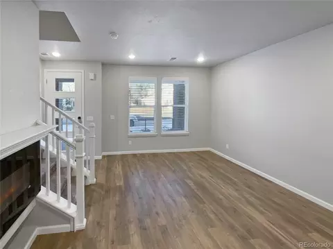 Living - 14948 E Belleview Ave, Aurora, CO 80015 photo 2 of 4