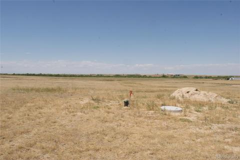 6955 Yulle Rd, Bennett, CO 80102 photo 6
