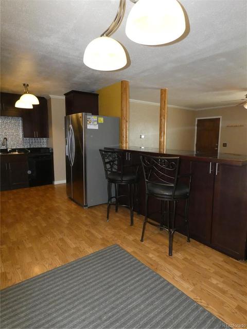 276 Middle St, Rangely, CO 81648 photo 5