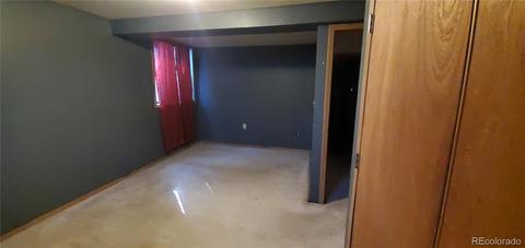 5520 Carson St, Denver, CO 80239 photo 19