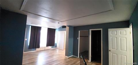 5520 Carson St, Denver, CO 80239 photo 14