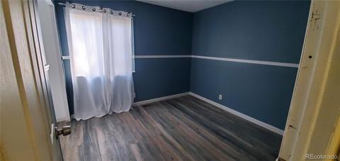 5520 Carson St, Denver, CO 80239 photo 11