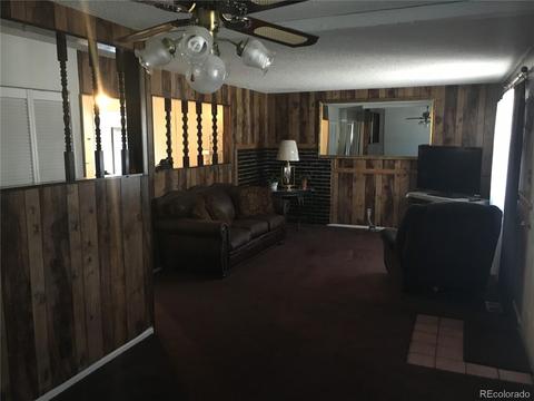 13093 Robins Dr, Denver, CO 80239 photo 3