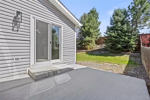 Exterior - 22130 E Berry Pl, Aurora, CO 80015 photo 5 of 6
