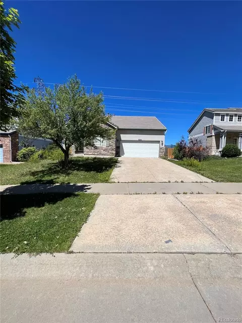 18541 E Harvard Dr, Aurora, CO 80013