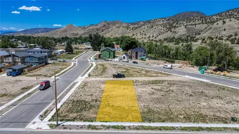 307 Old Stage Rd, Salida, CO 81201