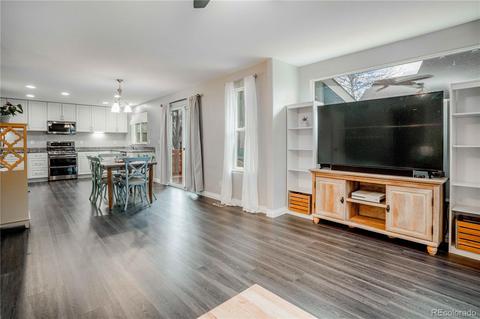 2401 E 147th Ave, Thornton, CO 80602 photo 6