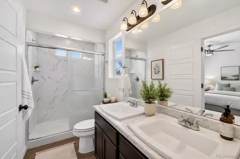 Bath - 19133 E 54th Pl, Denver, CO 80249 photo 2 of 5