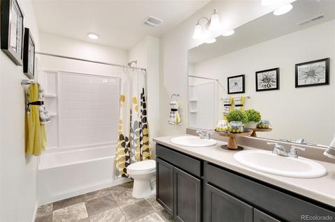4423 S Valdai Way, Aurora, CO 80015 photo 28