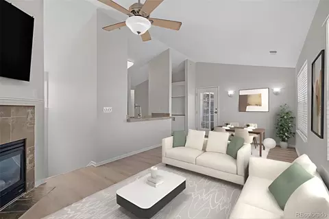 3884 S Dallas Cir #202, Aurora, CO 80014