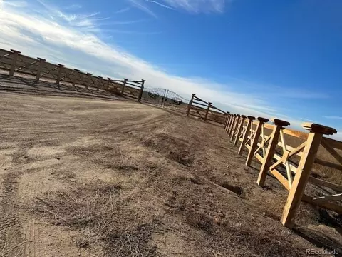 10011 Converse Rd, Bennett, CO 80102 photo 5