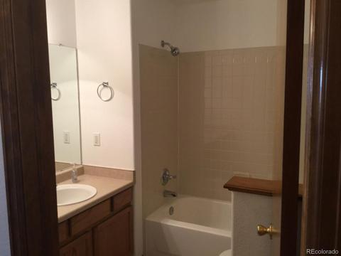 5208 E 128th Ct, Thornton, CO 80241 photo 11