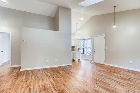 18507 E Whitaker Cir #E, Aurora, CO 80015 photo 2