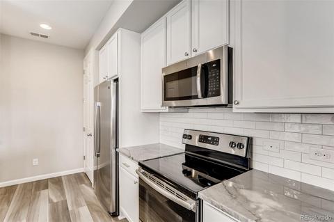 23634 E 5th Pl, Aurora, CO 80018 photo 6