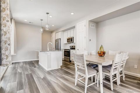 23634 E 5th Pl, Aurora, CO 80018 photo 4