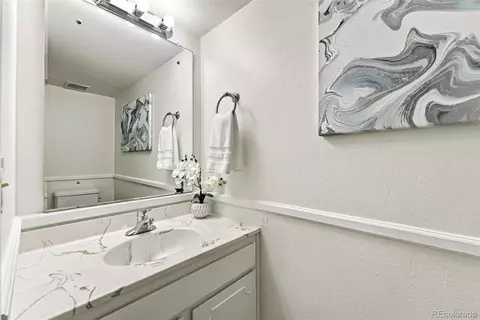 Bath - 9090 E Nassau Ave, Denver, CO 80237 photo 1 of 5