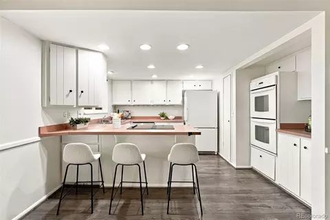 Kitchen - 9090 E Nassau Ave, Denver, CO 80237 photo 2 of 8