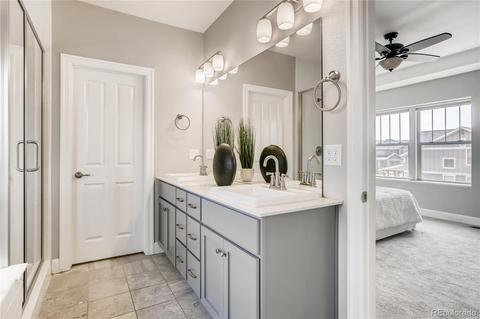 8449 E 54th Pl, Denver, CO 80238 photo 17