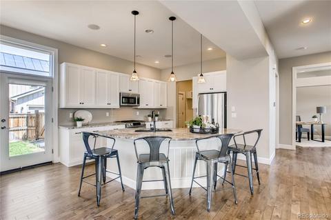 8449 E 54th Pl, Denver, CO 80238 photo 8