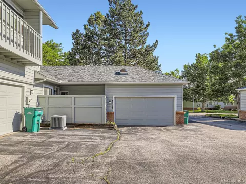 Exterior - 3002 E Long Cir, Centennial, CO 80122 photo 6 of 7