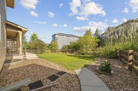 Exterior - 6726 S Quantock Way, Aurora, CO 80016 photo 5 of 7