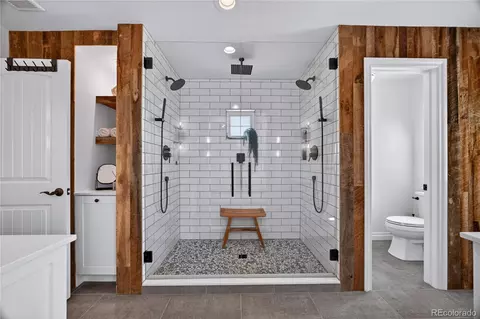 Bath - 6726 S Quantock Way, Aurora, CO 80016 photo 1 of 6
