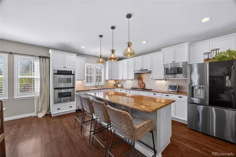 Kitchen - 6726 S Quantock Way, Aurora, CO 80016 photo 1 of 2