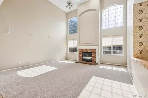 Living - 5974 Sparrow Ave, Longmont, CO 80504 photo 3 of 9