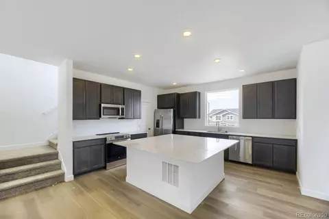 Kitchen - 16775 E Kettle Ave, Centennial, CO 80016 photo 2 of 2