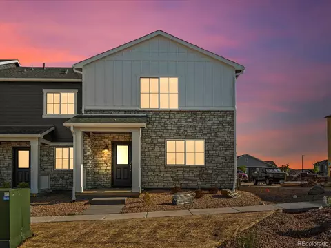 21137 E 65th Ave, Aurora, CO 80019