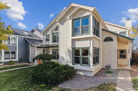 2341 S Jamaica St, Aurora, CO 80014