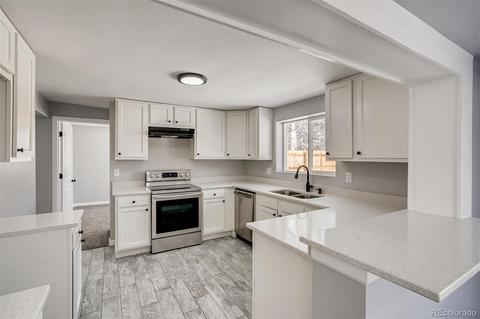 6100 Pierce St, Arvada, CO 80003 photo 2