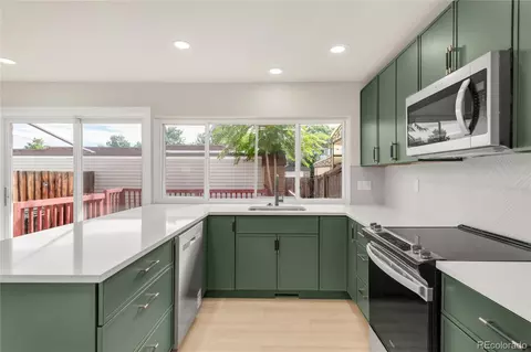 620 S Youngfield Ct, Lakewood, CO 80228