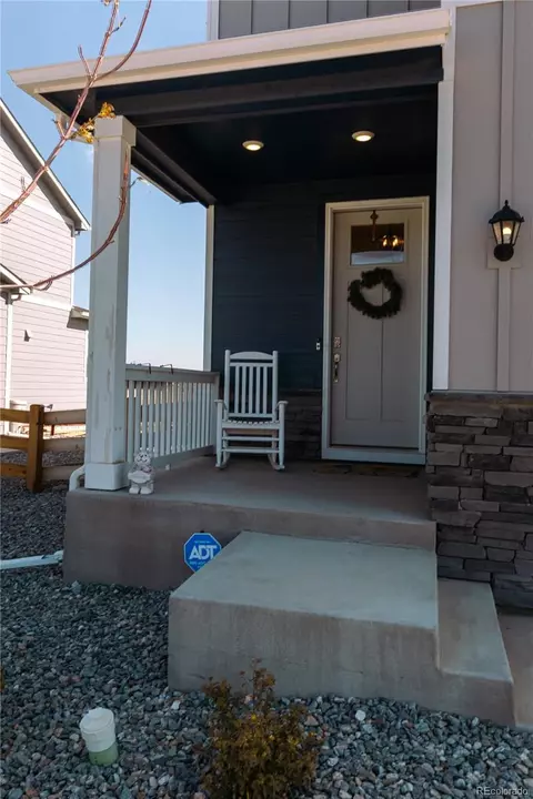 236 Racer St, Bennett, CO 80102 photo 2