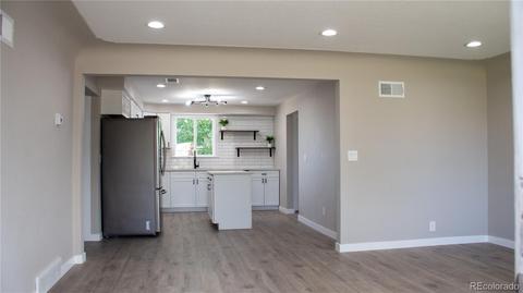 2081 E 68th Ave, Denver, CO 80229 photo 4