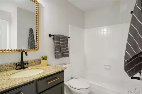 2607 E Nichols Cir, Centennial, CO 80122 photo 12