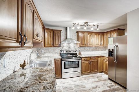 5865 E Ithaca Pl, Denver, CO 80237 photo 4
