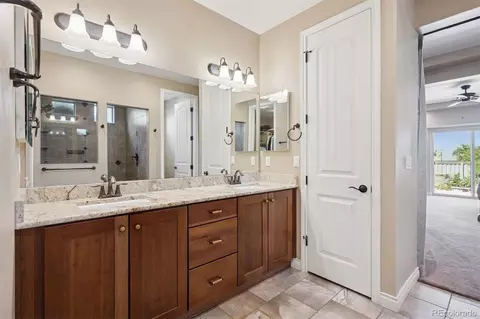 Bath - 19517 E 55th Ave, Denver, CO 80249 photo 2 of 6