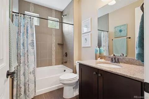 Bath - 19517 E 55th Ave, Denver, CO 80249 photo 4 of 6