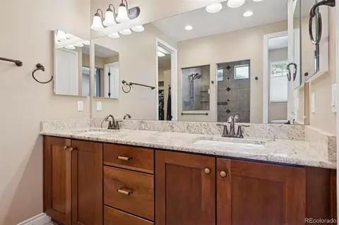 Bath - 19517 E 55th Ave, Denver, CO 80249 photo 1 of 6