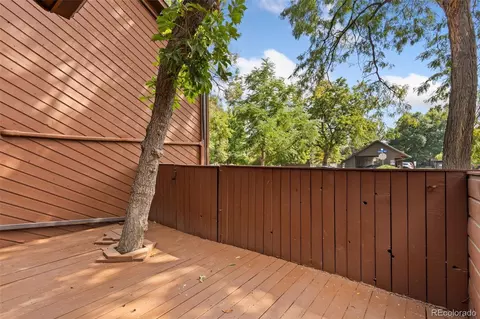 Exterior - 3119 Bell Dr, Boulder, CO 80301 photo 6 of 7