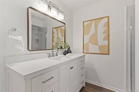 Bath - 3119 Bell Dr, Boulder, CO 80301 photo 5 of 5