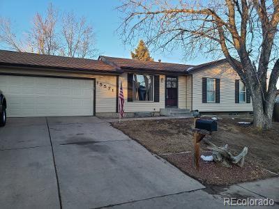 15571 E Pacific Pl, Aurora, CO 80013 photo 1