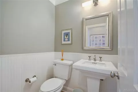 8721 E 23rd Ave, Denver, CO 80238 photo 12