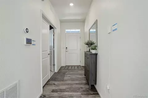 26752 E Byers Ave, Aurora, CO 80018 photo 8